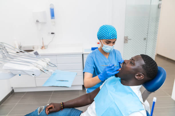 Best Emergency Tooth Extraction  in Hallandale Beach, FL